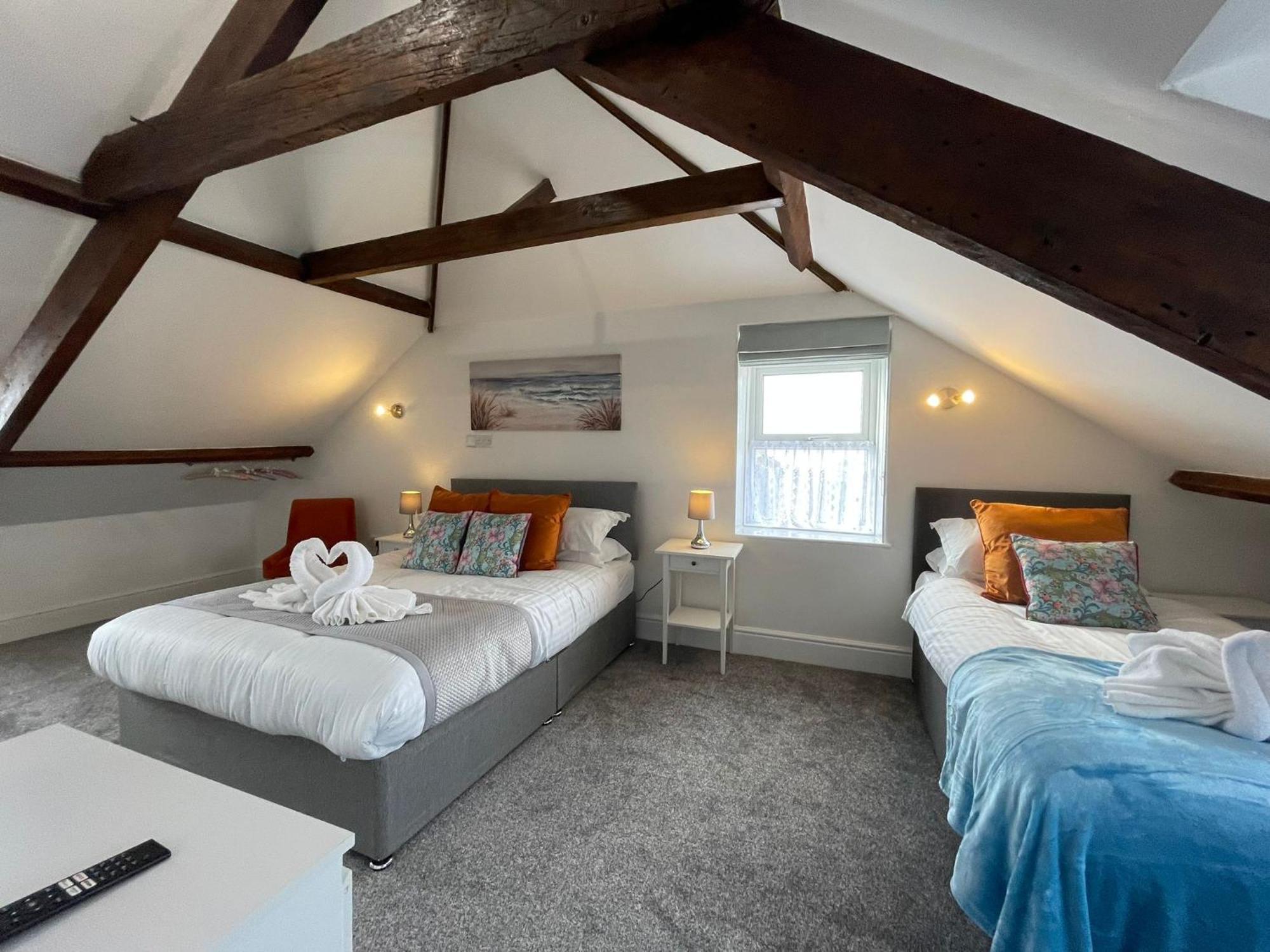 Tintagel Arms Bed And Breakfast Exterior foto