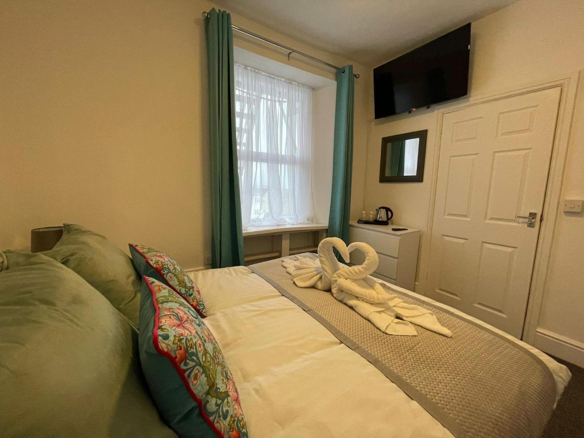 Tintagel Arms Bed And Breakfast Exterior foto