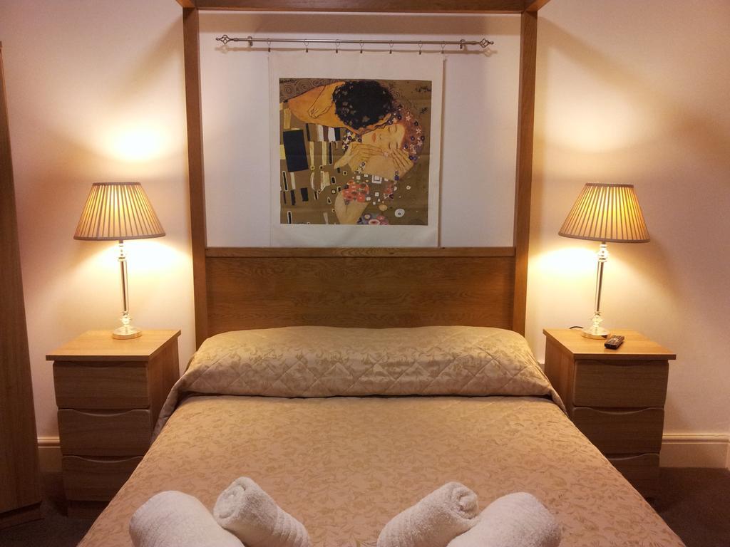 Tintagel Arms Bed And Breakfast Exterior foto