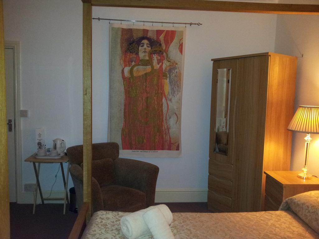 Tintagel Arms Bed And Breakfast Exterior foto