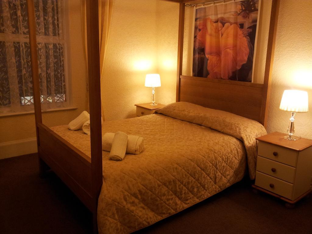 Tintagel Arms Bed And Breakfast Exterior foto