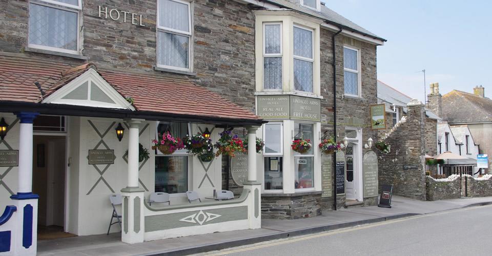 Tintagel Arms Bed And Breakfast Exterior foto