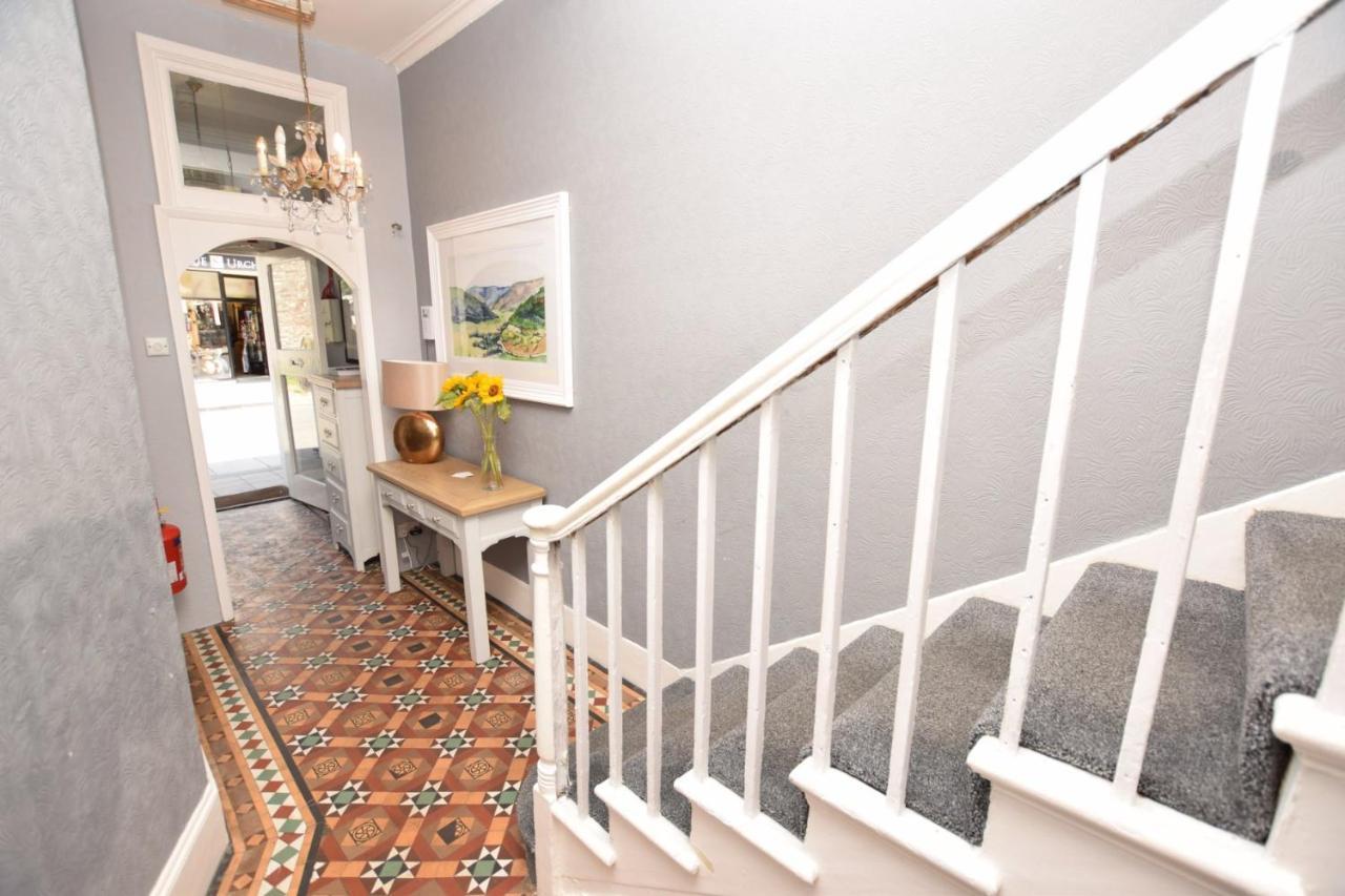 Tintagel Arms Bed And Breakfast Exterior foto